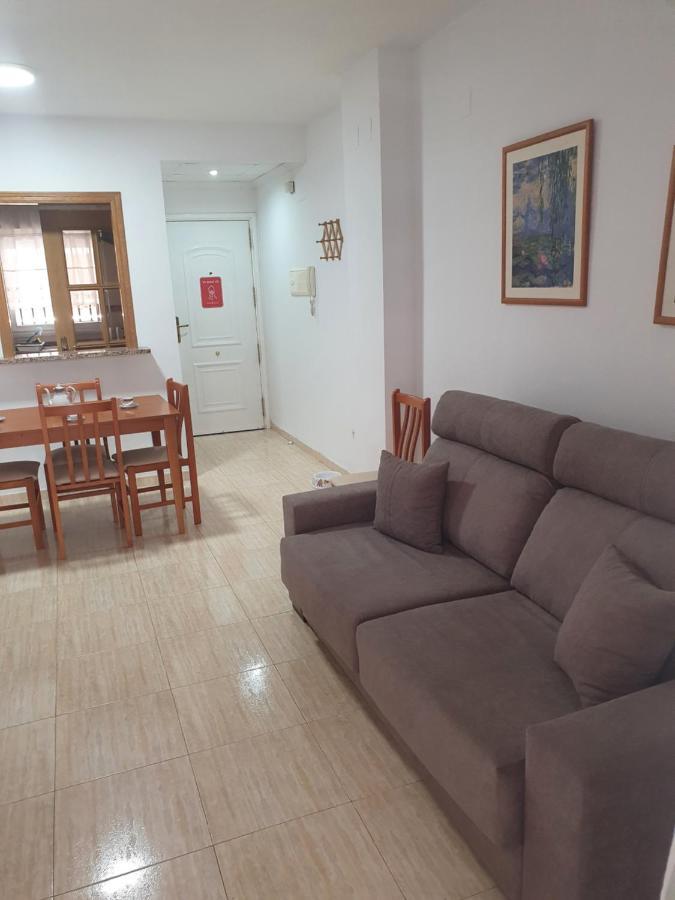 Schoene Ferienwohnung Ca. 350M Vom Strand Entfernt Orpesa Kültér fotó